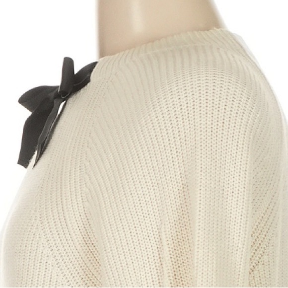 J Crew Women's Cream Sweater with Black Bow Accent - Picture 4 of 8